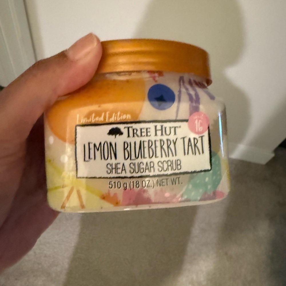 New Treehut Lemon blueberry tart shea butter scrub